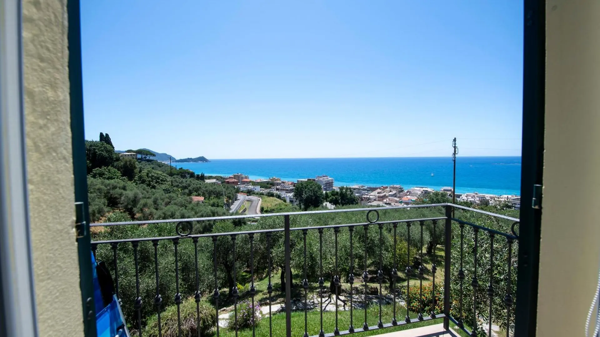 257B - Villetta Maiso - Vista Mare, Giardino E Piscina Privata A 2 Minuti Di Auto Dalle Spiagge E Mare - Parcheggio Privato Incluso Lavagna 0*,  Italy