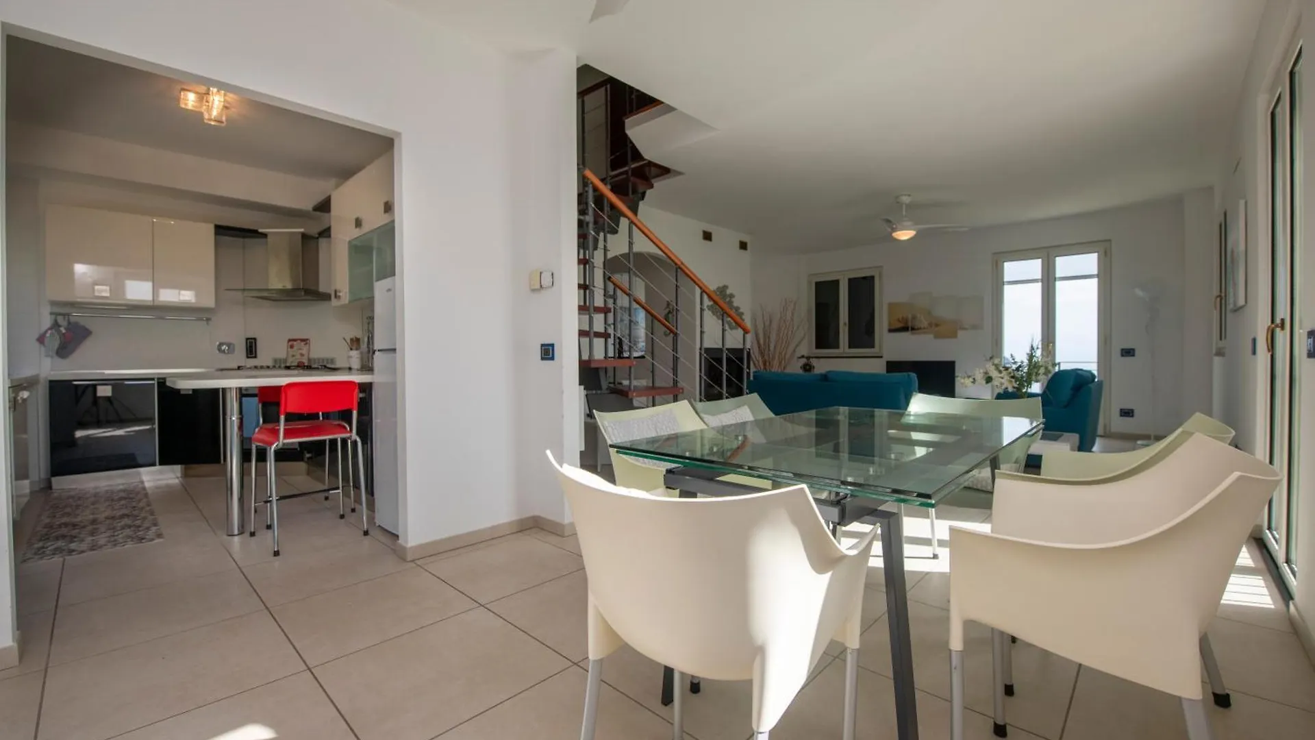 Apartment 257B - Villetta Maiso - Vista Mare, Giardino E Piscina Privata A 2 Minuti Di Auto Dalle Spiagge E Mare - Parcheggio Privato Incluso Lavagna Italy