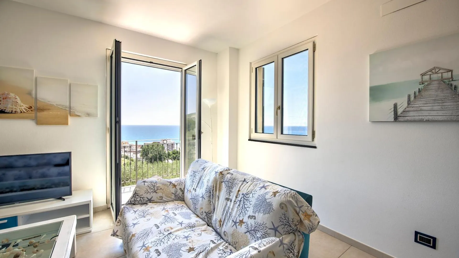 Apartment 257B - Villetta Maiso - Vista Mare, Giardino E Piscina Privata A 2 Minuti Di Auto Dalle Spiagge E Mare - Parcheggio Privato Incluso Lavagna Italy